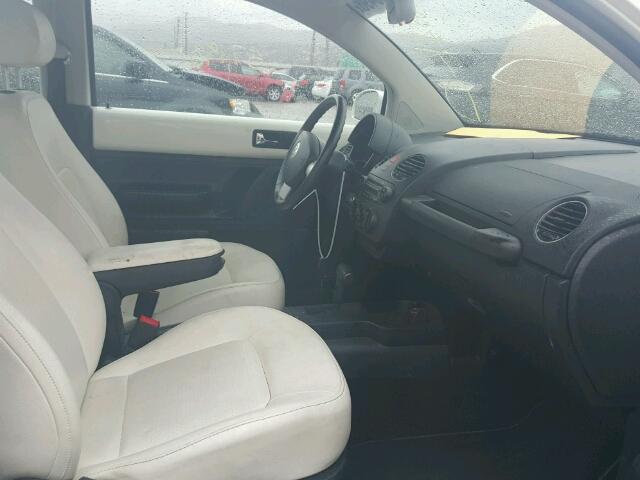 3VWFW31C28M515655 - 2008 VOLKSWAGEN NEW BEETLE 白色 照片 5