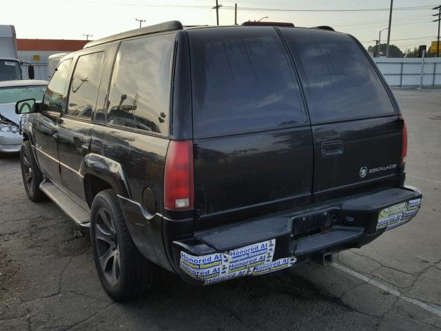 1GYEK13RXYR162445 - 2000 CADILLAC ESCALADE BLACK photo 3