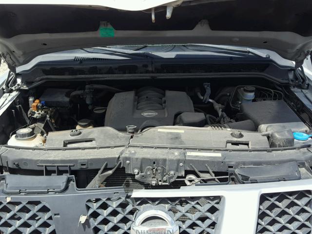 5N1AA08A74N704439 - 2004 NISSAN ARMADA SE SILVER photo 7