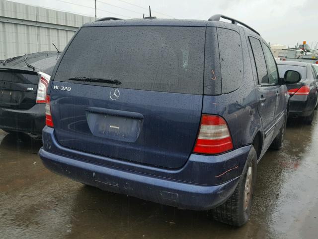 4JGAB54E2YA193769 - 2000 MERCEDES-BENZ ML 320 BLUE photo 4