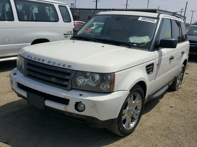 SALSF25406A920351 - 2006 LAND ROVER RANGE ROVE WHITE photo 2