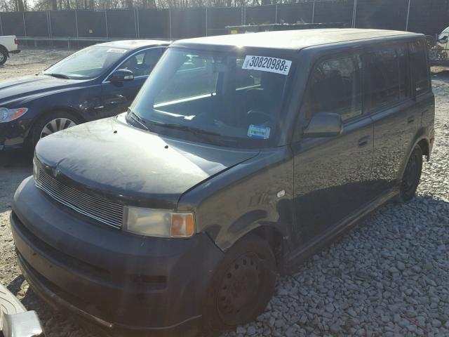 JTLKT324840162440 - 2004 TOYOTA SCION XB GREEN photo 2