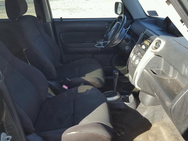 JTLKT324840162440 - 2004 TOYOTA SCION XB GREEN photo 5