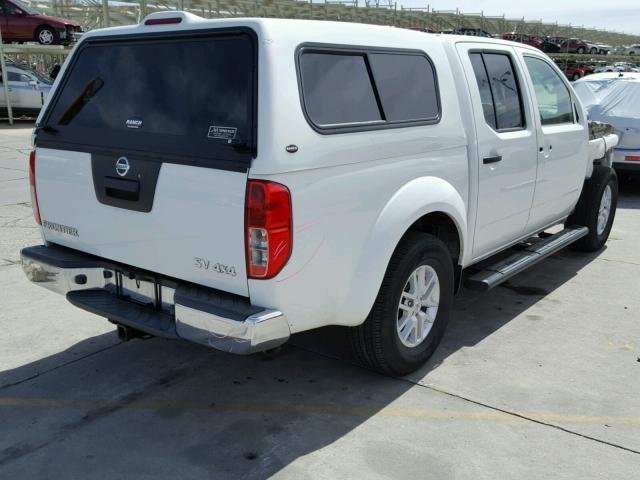 1N6AD0EV7GN781915 - 2016 NISSAN FRONTIER S WHITE photo 4