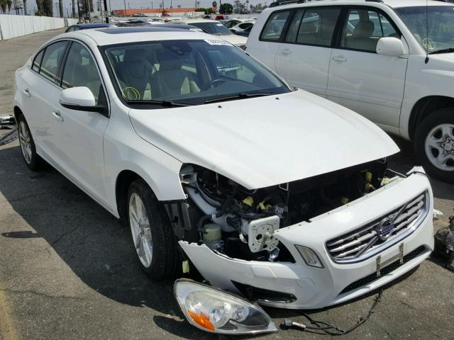 YV1612FS8D2194390 - 2013 VOLVO S60 T5 WHITE photo 1