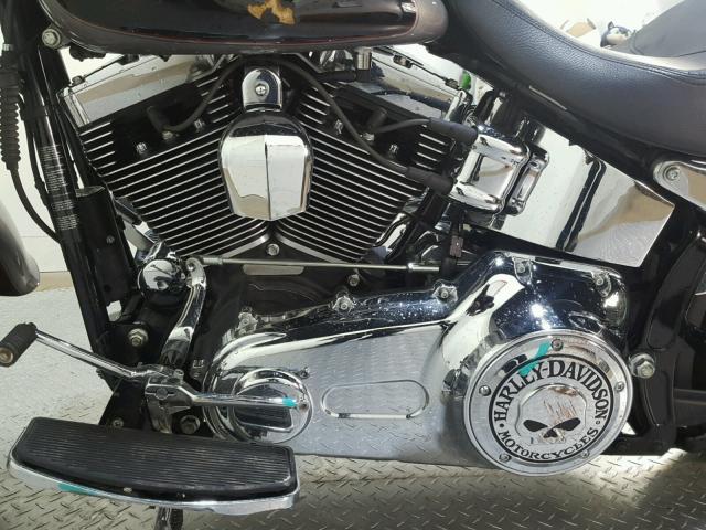 1HD1BXV17GC013263 - 2016 HARLEY-DAVIDSON FLSTF FATB BLACK photo 11