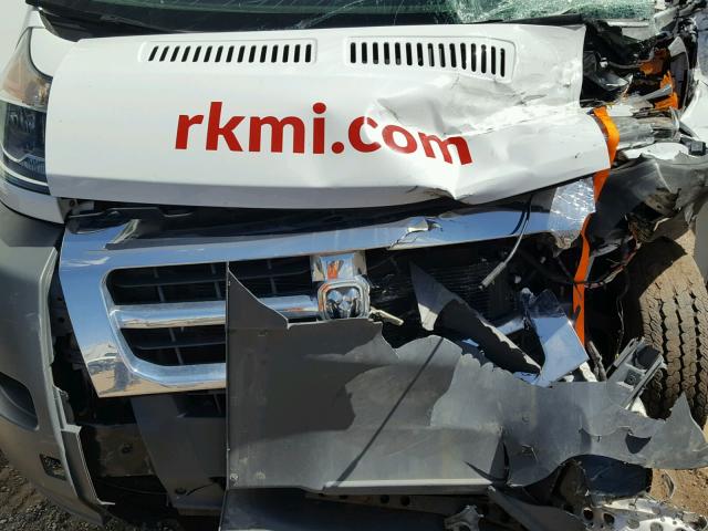 3C6TRVAG1HE500335 - 2017 RAM PROMASTER 白色 照片 7