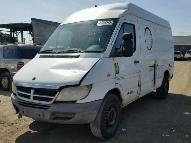 WD0PD644065949201 - 2006 DODGE SPRINTER 2 WHITE photo 2