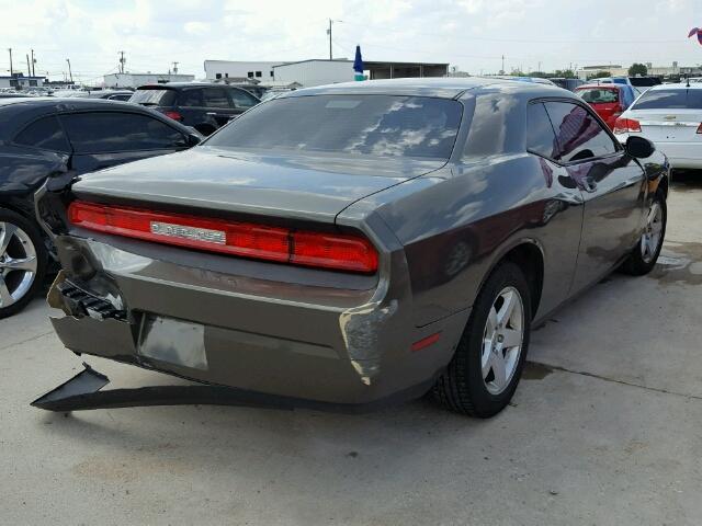 2B3LJ44V99H535555 - 2009 DODGE CHALLENGER CHARCOAL photo 4