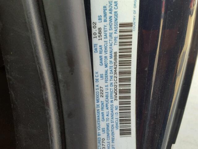 3VWDD21C23M425888 - 2003 VOLKSWAGEN NEW BEETLE 蓝色 照片 10