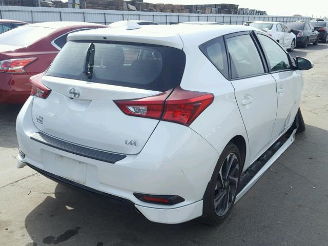 JTNKARJE9GJ507838 - 2016 TOYOTA SCION IM WHITE photo 4