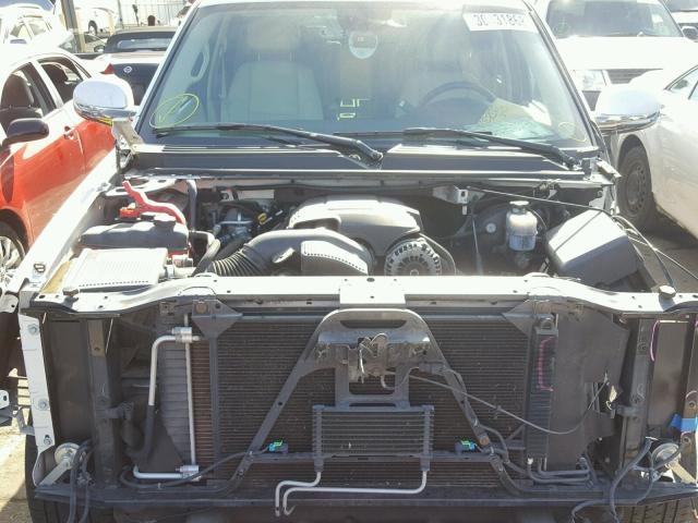 1GYEC63877R394985 - 2007 CADILLAC ESCALADE L WHITE photo 7