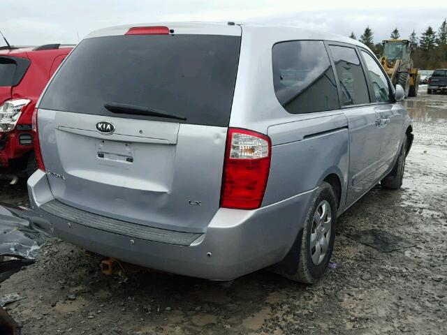 KNDMB233566056082 - 2006 KIA SEDONA EX SILVER photo 4