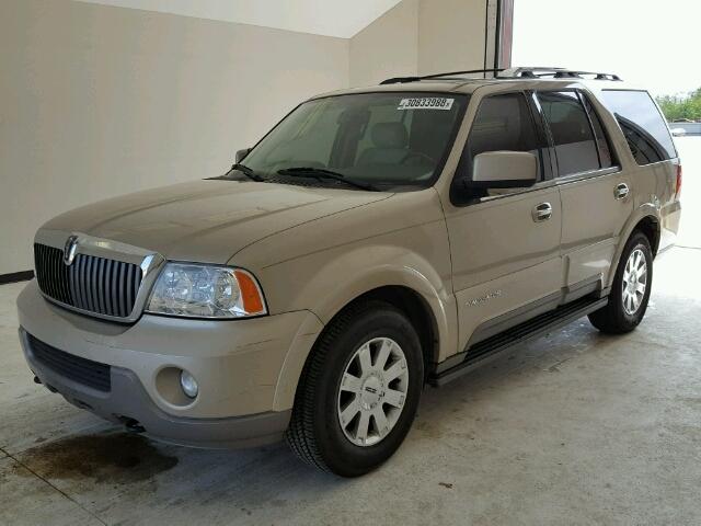 5LMFU27R14LJ43115 - 2004 LINCOLN NAVIGATOR BEIGE photo 2