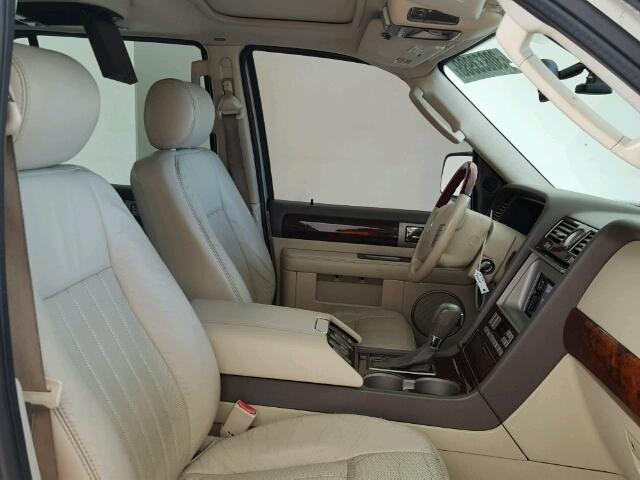 5LMFU27R14LJ43115 - 2004 LINCOLN NAVIGATOR ბეჟი ფოტო 5