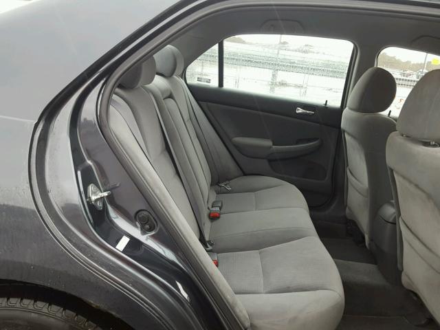 1HGCM56405A100126 - 2005 HONDA ACCORD LX GRAY photo 6