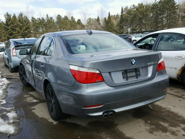 WBANV13518CZ60312 - 2008 BMW 528 XI SILVER photo 3