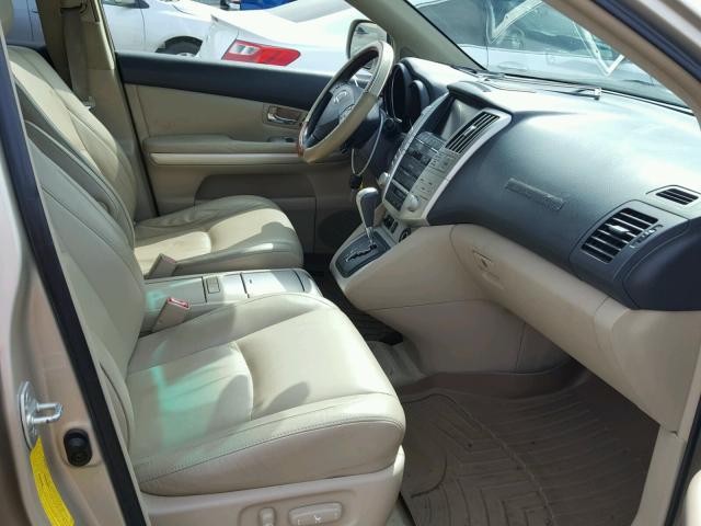 JTJHW31U960026445 - 2006 LEXUS RX 400 GOLD photo 5