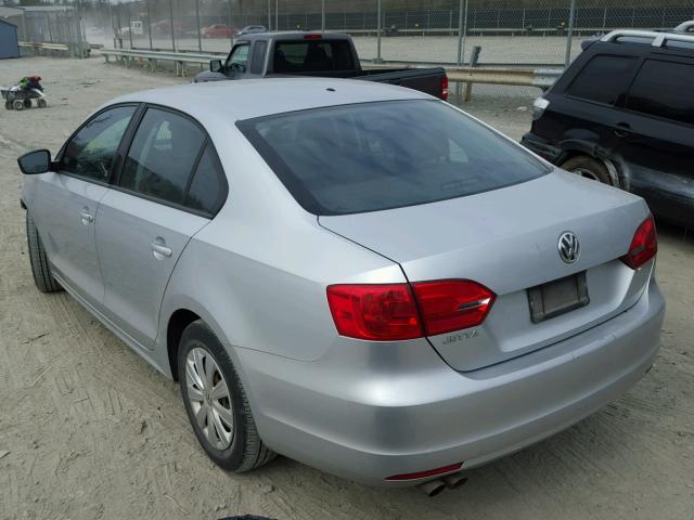 3VW2K7AJ9BM113221 - 2011 VOLKSWAGEN JETTA BASE 银色 照片 3