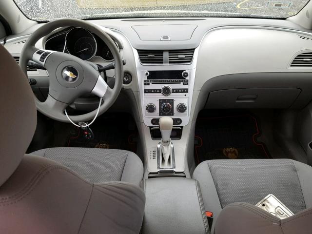 1G1ZB5E10BF231635 - 2011 CHEVROLET MALIBU LS 银色 照片 9