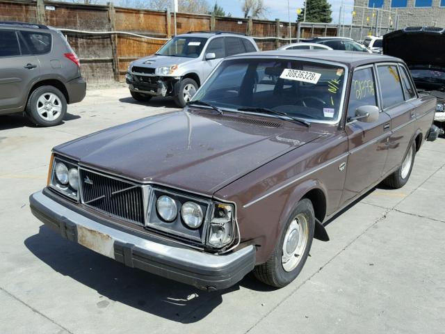 VC24445M1398350 - 1979 VOLVO 244DL MAROON photo 2