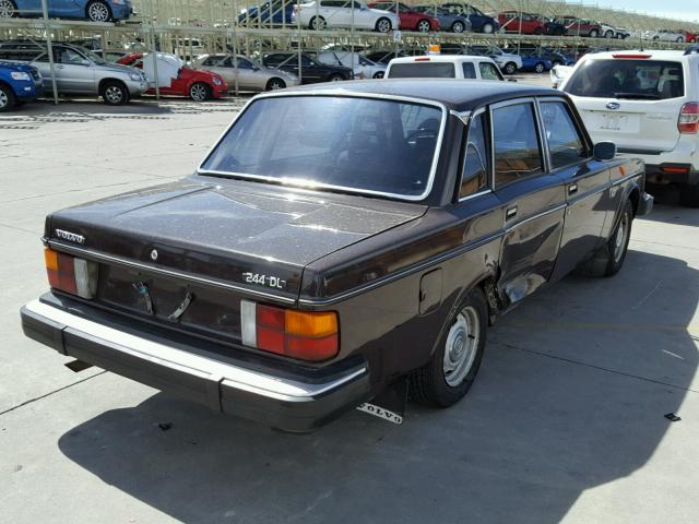 VC24445M1398350 - 1979 VOLVO 244DL MAROON photo 4