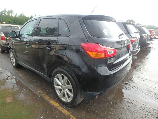 4A4AP3AU5FE007047 - 2015 MITSUBISHI OUTLANDER BLACK photo 3