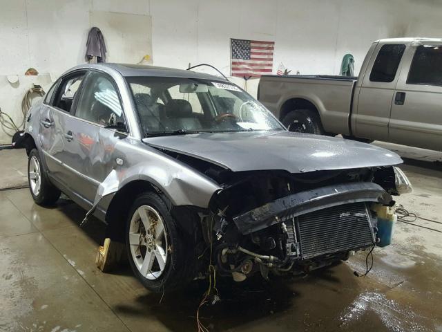 WVWTH63B34P102329 - 2004 VOLKSWAGEN PASSAT GLX 灰色 照片 1