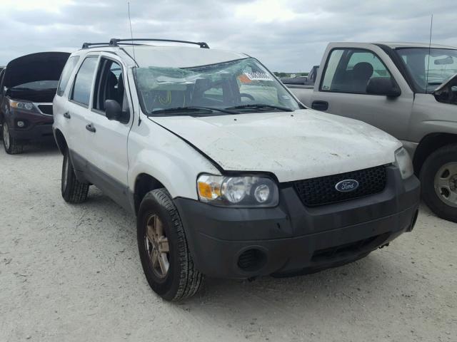 1FMYU02Z67KA98402 - 2007 FORD ESCAPE XLS WHITE photo 1