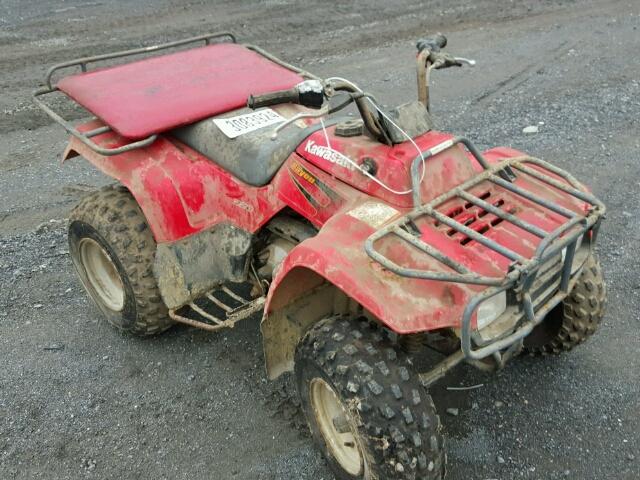 30839247 - 1997 KAWASAKI KLF220 RED photo 1