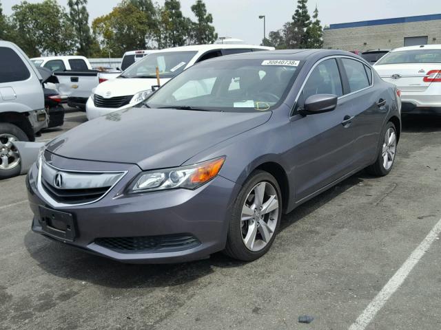 19VDE1F33FE005230 - 2015 ACURA ILX 20 GRAY photo 2