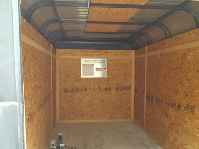 4D6EB1014BC028571 - 2011 CARGO TRAILER WHITE photo 5