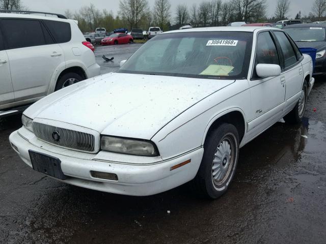 2G4WB52K8T1495858 - 1996 BUICK REGAL CUST WHITE photo 2