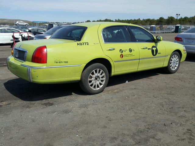 1LNHM81W67Y636552 - 2007 LINCOLN TOWN CAR S GREEN photo 4
