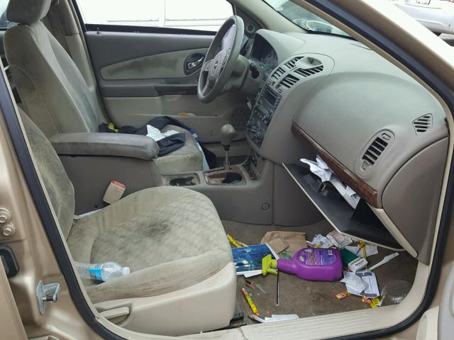 1G1ZT54824F105677 - 2004 CHEVROLET MALIBU LS თაფლისფერი ფოტო 5