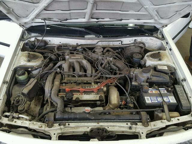 JT2VV21W9L0122679 - 1990 TOYOTA CAMRY DLX WHITE photo 7