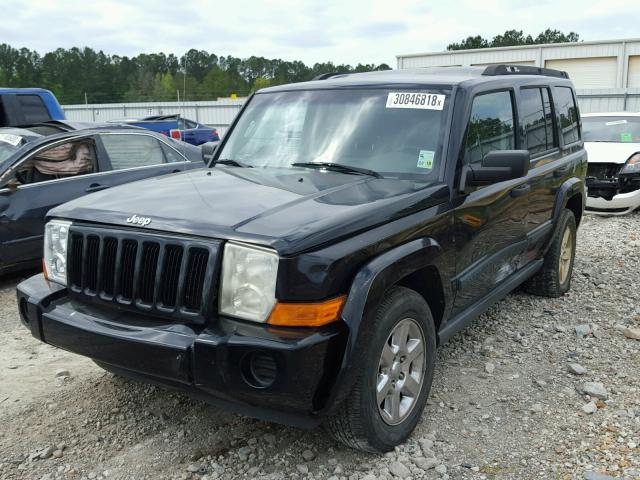 1J8HH48K26C367345 - 2006 JEEP COMMANDER BLACK photo 2