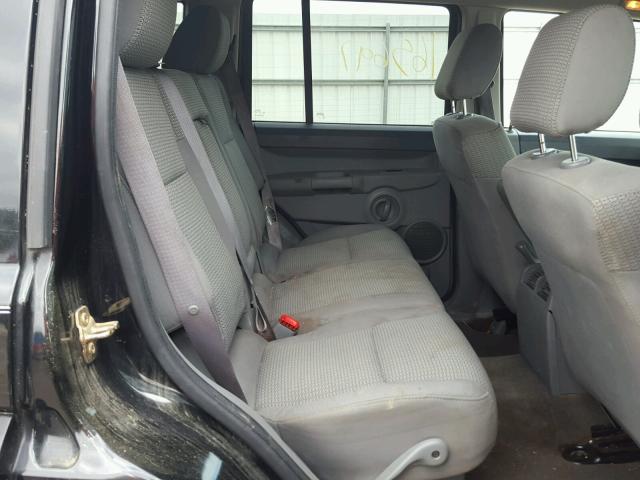 1J8HH48K26C367345 - 2006 JEEP COMMANDER BLACK photo 6