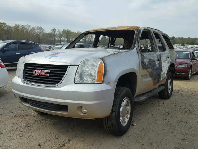 1GKS2CE08CR200402 - 2012 GMC YUKON SLT SILVER photo 2