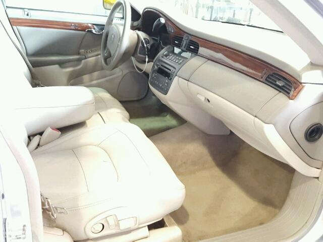 1G6KD54Y15U226397 - 2005 CADILLAC DEVILLE SILVER photo 5