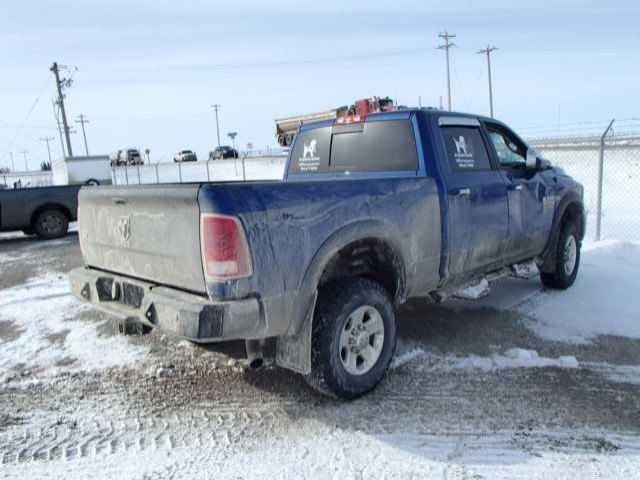 3C6TR5FJ1EG291165 - 2014 RAM 2500 LARAM BLUE photo 4