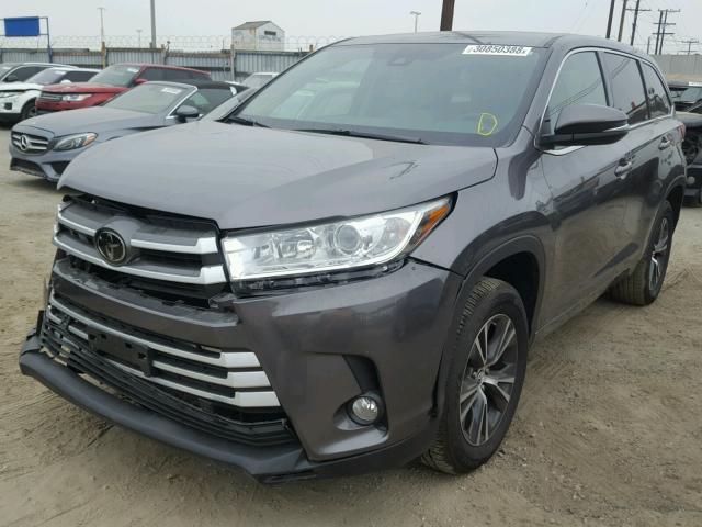 5TDZZRFH4HS234133 - 2017 TOYOTA HIGHLANDER GRAY photo 2