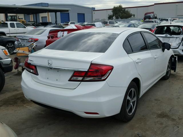 2HGFB2F7XFH526467 - 2015 HONDA CIVIC SE WHITE photo 4