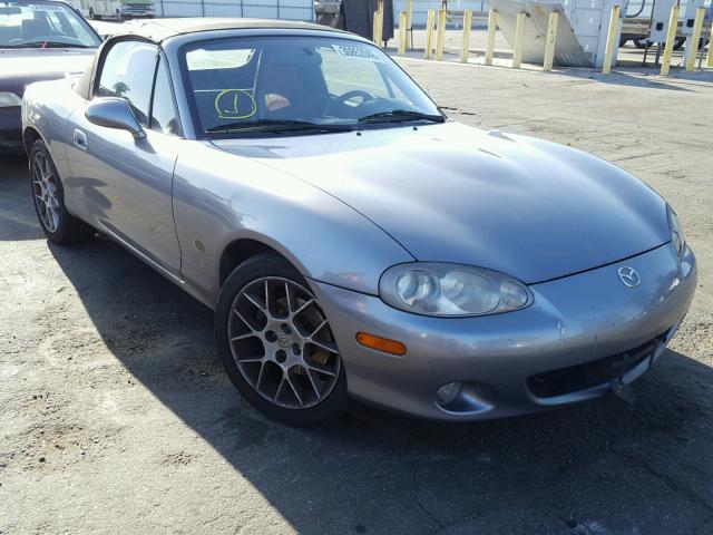 JM1NB353420228946 - 2002 MAZDA MX-5 MIATA GRAY photo 1