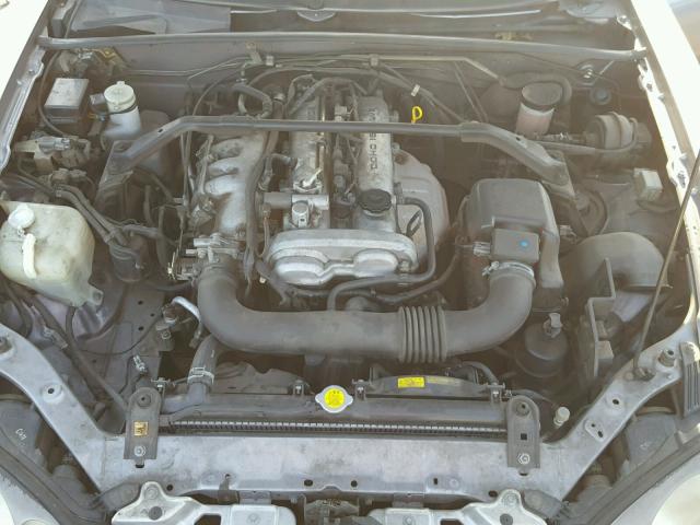 JM1NB353420228946 - 2002 MAZDA MX-5 MIATA GRAY photo 7