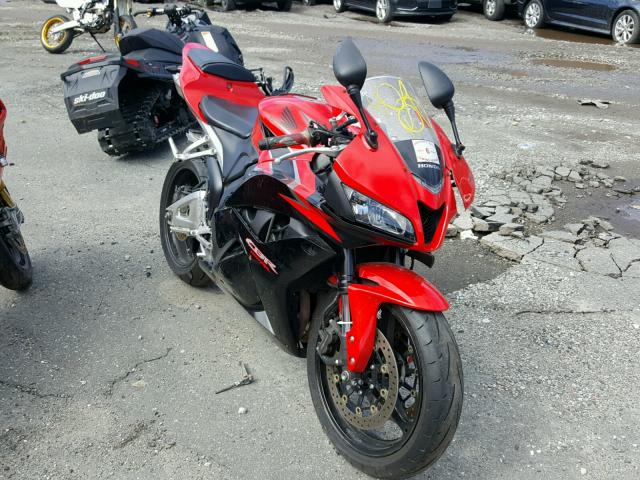 JH2PC4042BK400365 - 2011 HONDA CBR600 RR RED photo 1