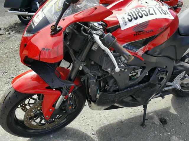 JH2PC4042BK400365 - 2011 HONDA CBR600 RR RED photo 9