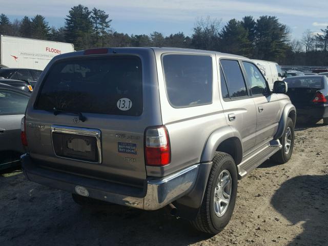 JT3HN86R429069706 - 2002 TOYOTA 4RUNNER SR GRAY photo 4