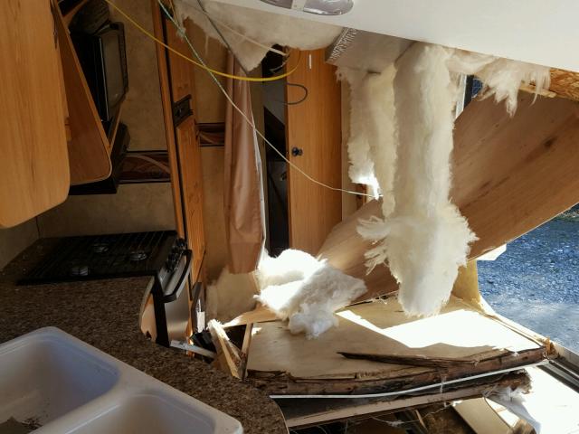 4YDT27B28A7200449 - 2010 KEY HORNET Blanc photo 6