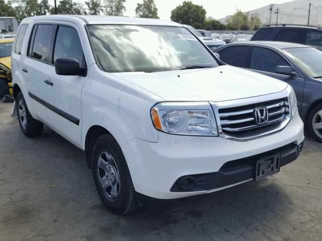 5FNYF3H25FB029853 - 2015 HONDA PILOT LX WHITE photo 1